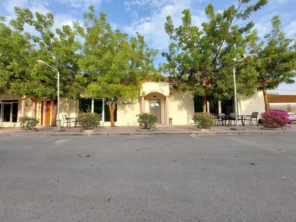 Asahalah Farm Pool Villas Seeb ภายนอก รูปภาพ